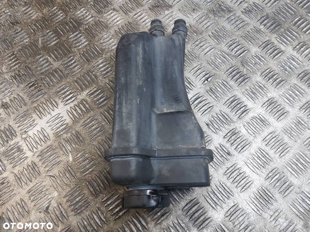 ZBIORNICZEK WYRÓWNAWCZY BMW E39 520i 2.0 24V 376731-501 - 1