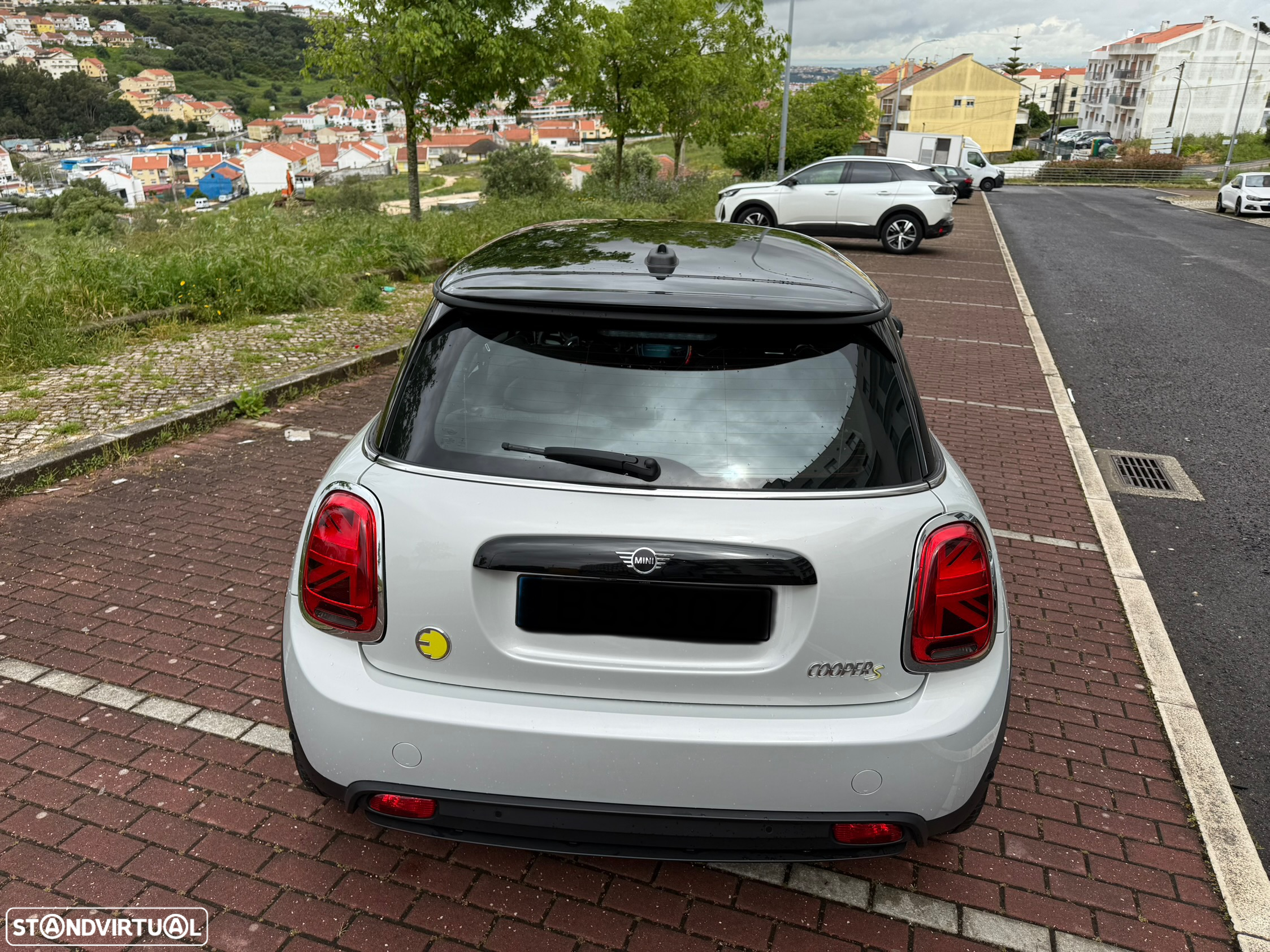 MINI 3 Portas Cooper SE - 13