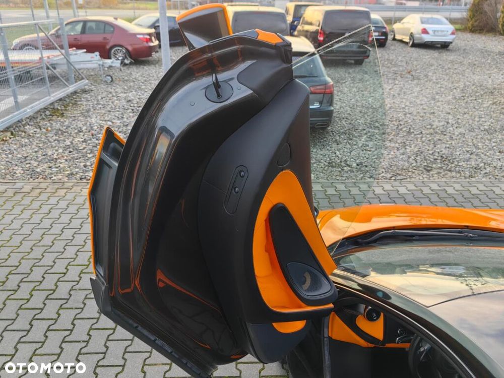 McLaren Inny - 29