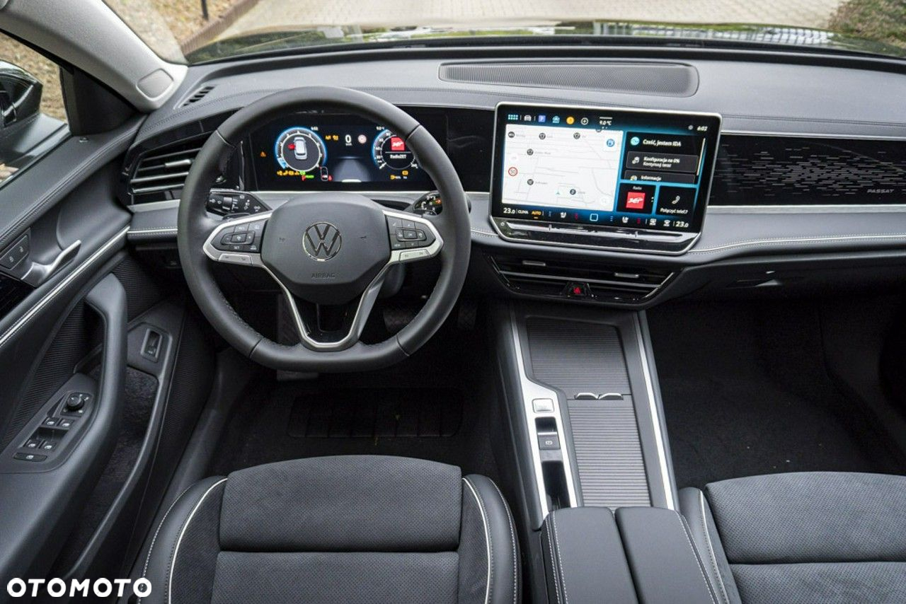 Volkswagen Passat - 17