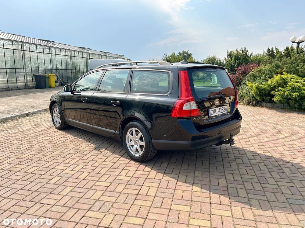 Volvo V70 2.0D Momentum - 12