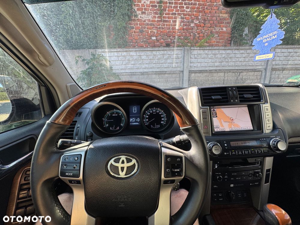 Toyota Land Cruiser 3.0 D-4D Automatik Executive - 18