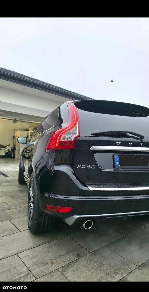 Volvo XC 60 D4 Drive-E Momentum - 3
