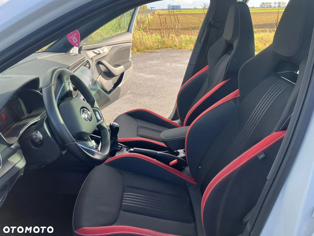 Skoda Kamiq 1.5 TSI Monte Carlo - 12