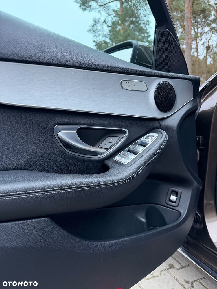 Mercedes-Benz Klasa C 180 (BlueTEC) d - 21