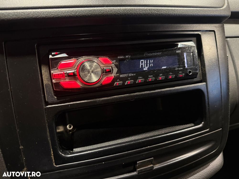 Mercedes-Benz Vito - 15