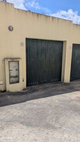 Garagem para alugar - Grande imagem: 2/4