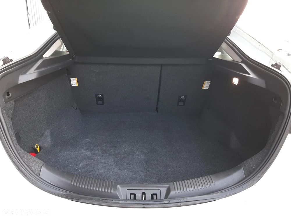 Ford Mondeo 2.0 EcoBlue Trend - 14