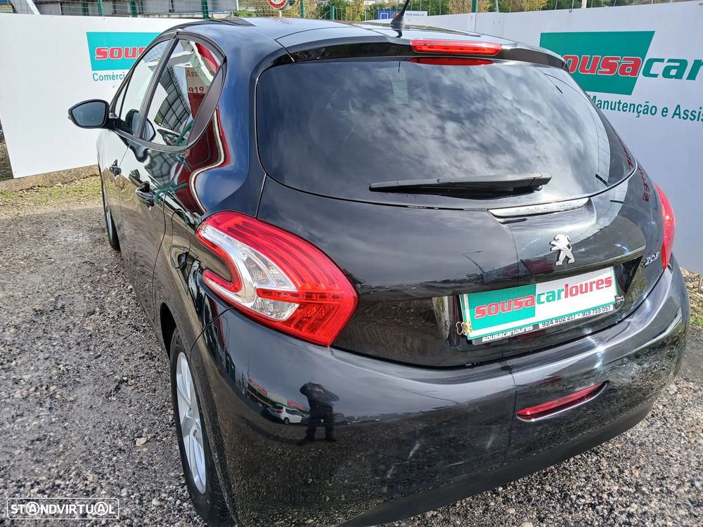 Peugeot 208 1.2 VTi Active - 12