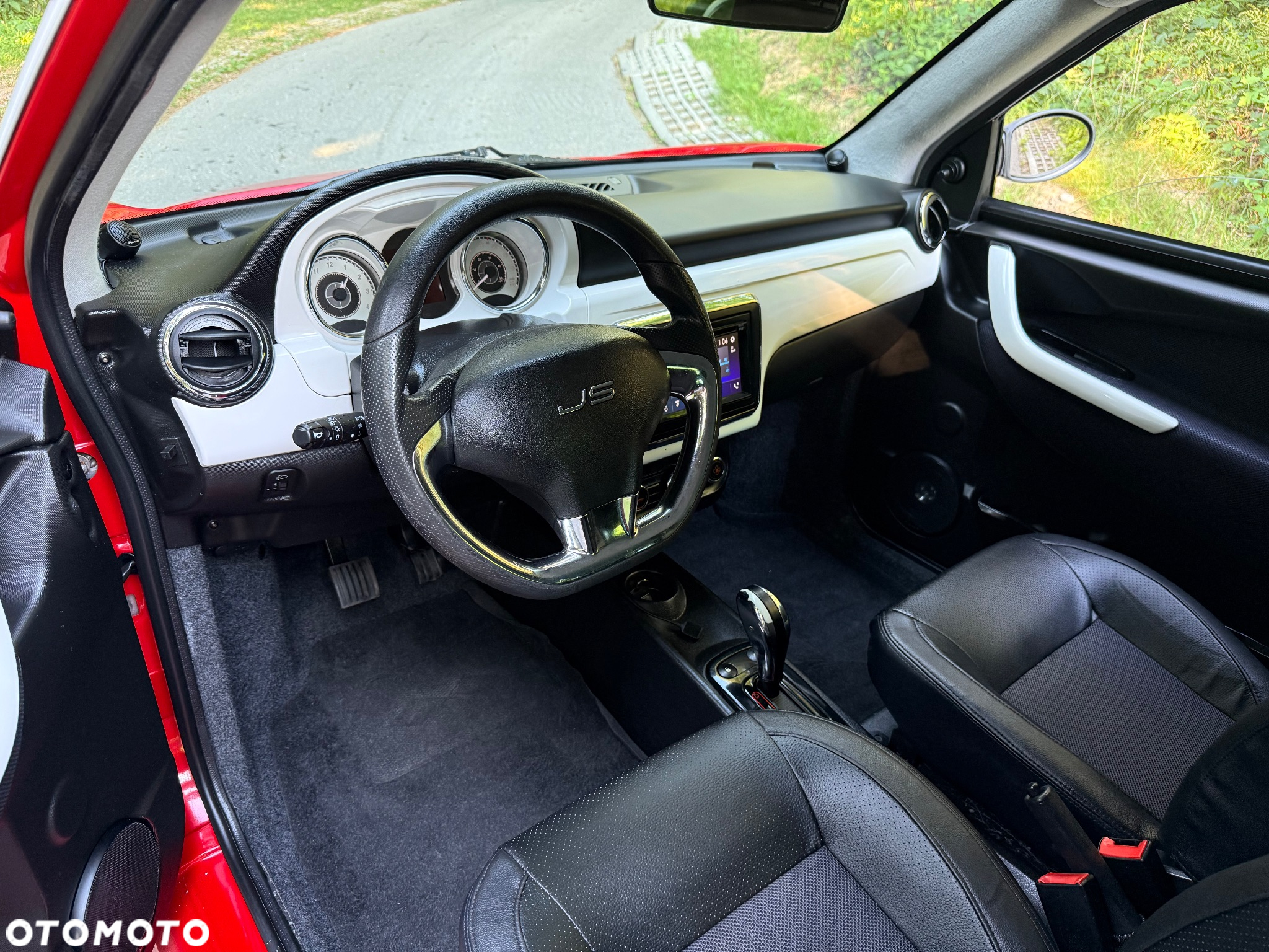 Microcar M.GO - 12
