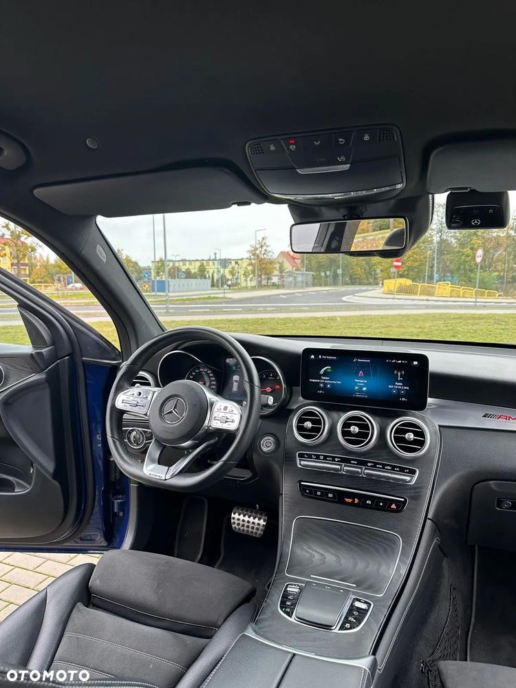 Mercedes-Benz GLC - 26