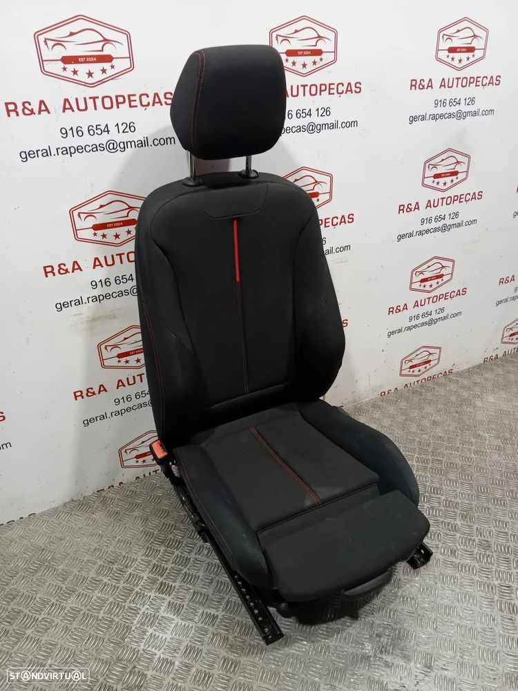Conjunto de Bancos BMW Série 1 F20 em Tecido Original - 10