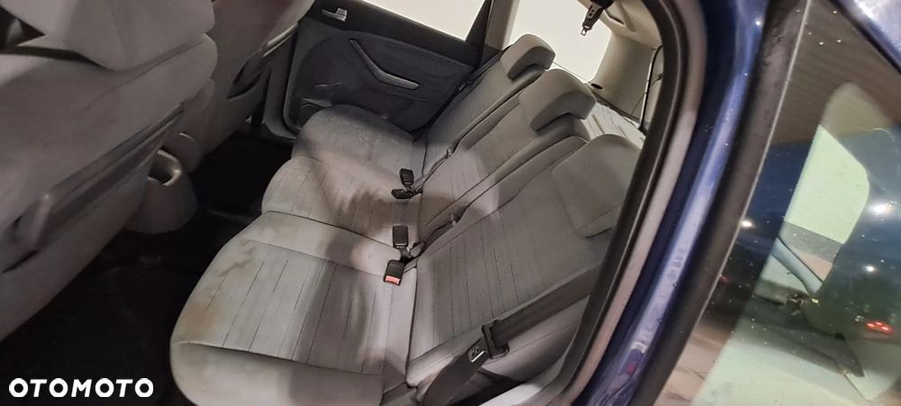 Ford Focus C-Max - 10