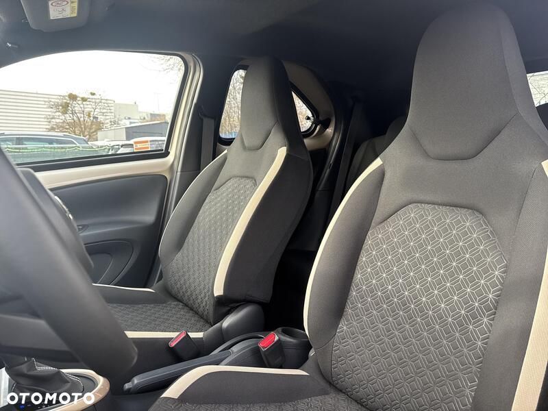 Toyota Aygo X 1.0 VVT-i Style CVT - 15