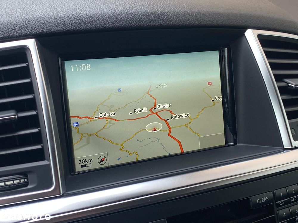 Mercedes-Benz ML - 18