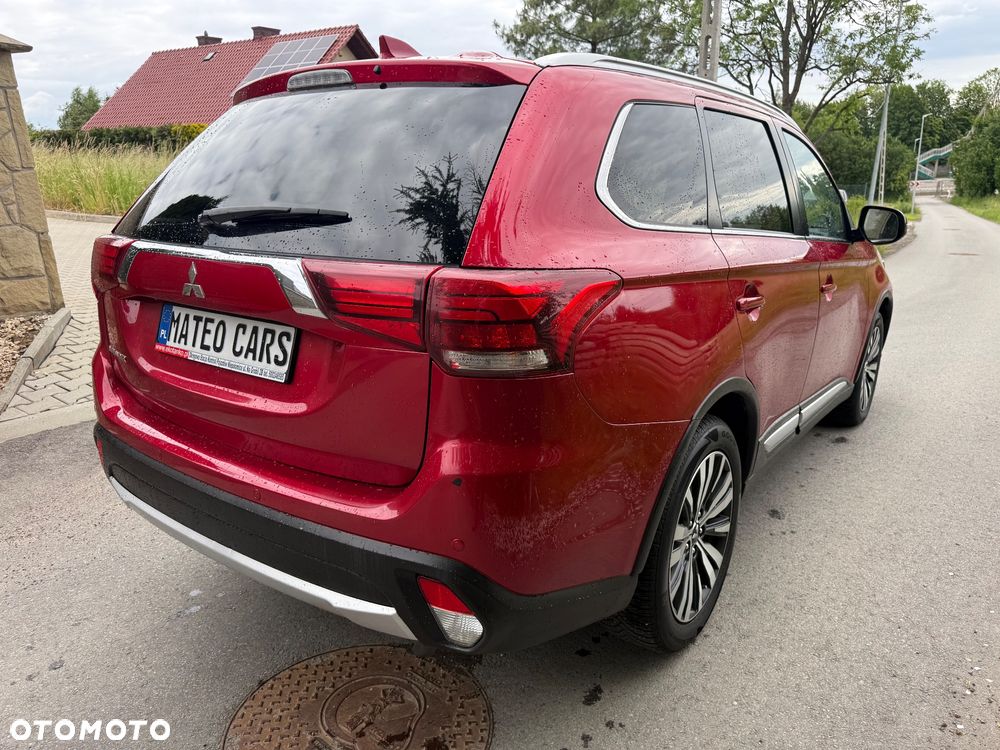 Mitsubishi Outlander 2.0 Intense + Navi 4WD CVT - 4