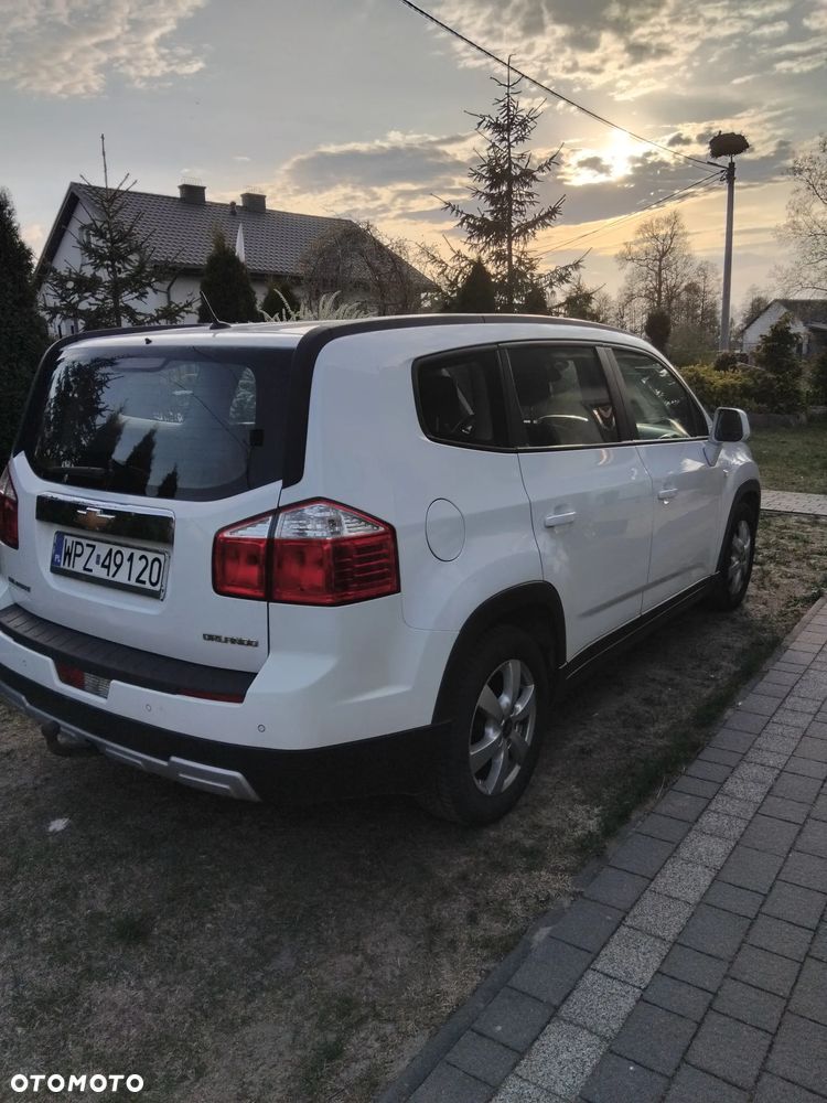 Chevrolet Orlando 2.0 D LT+ - 12