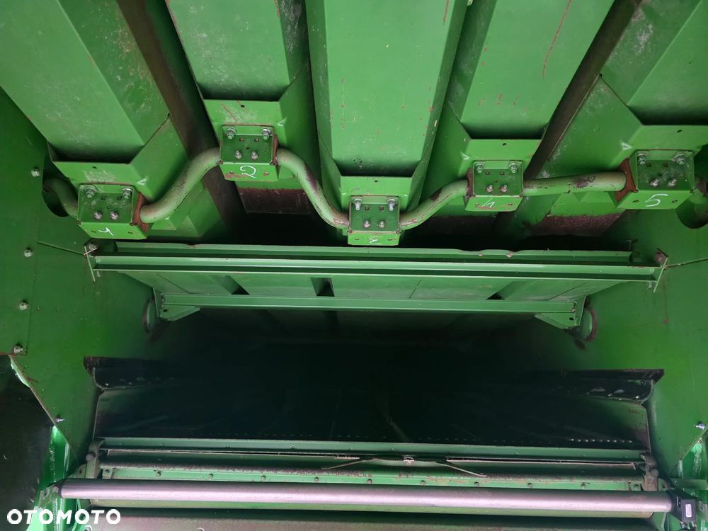 John Deere 2256 - 6