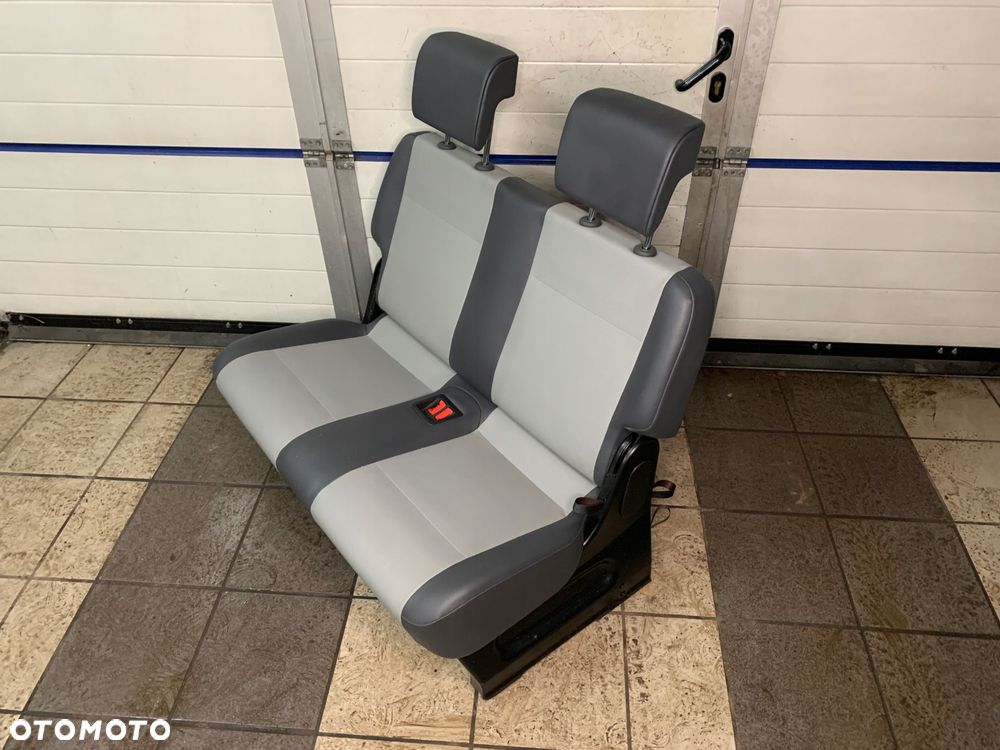 fotele kanapa 3 rząd vw caddy skóra jak nowe - 3