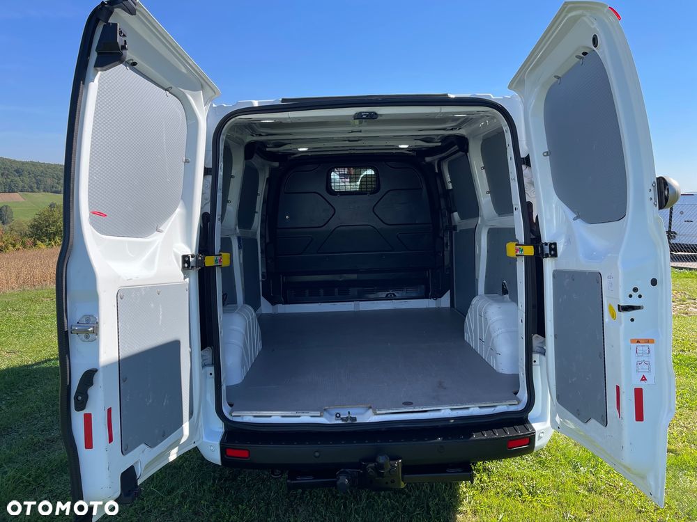 Ford Transit Custom - 33