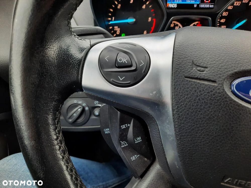 Ford Kuga 2.0 TDCi 4x4 SYNC - 27