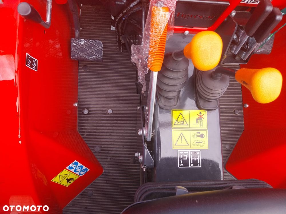 ANTONIO CARRARO TIGRECAR 3800 Yanmar Przyczepa 25KM hamulce na 4 koła - 19