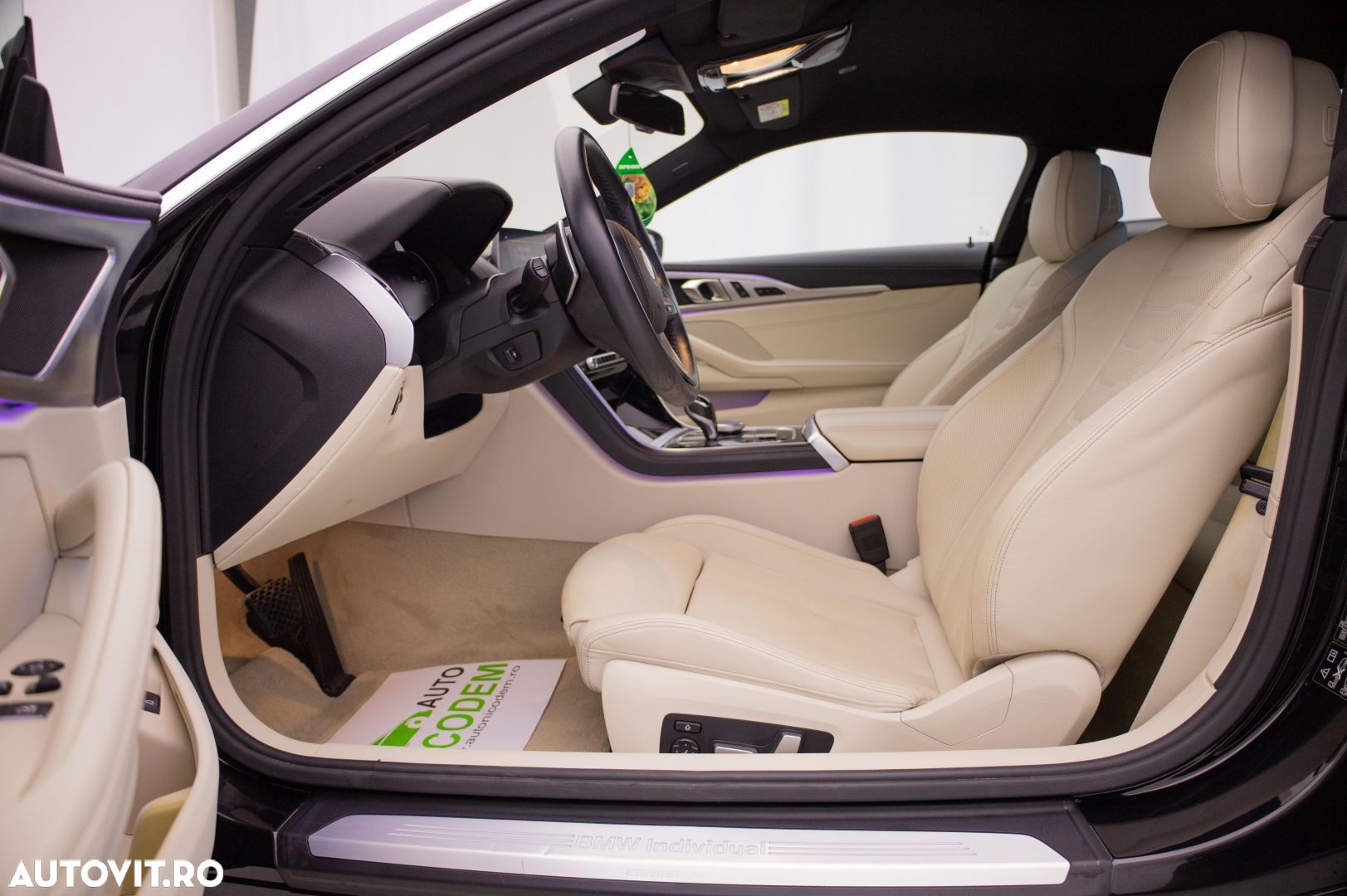 BMW Seria 8 - 12