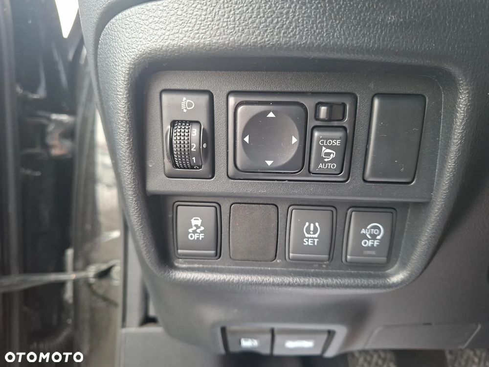 Nissan Juke 1.2 DIG-T N-Connecta EU6 - 14