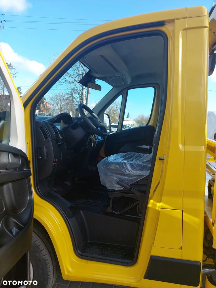 Toyota Proace MAX - 23