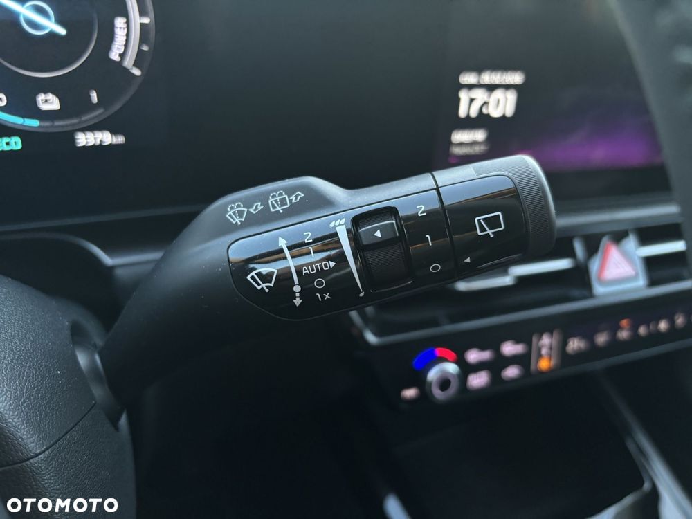 Kia Niro 1.6 GDI Hybrid Business Line - 20