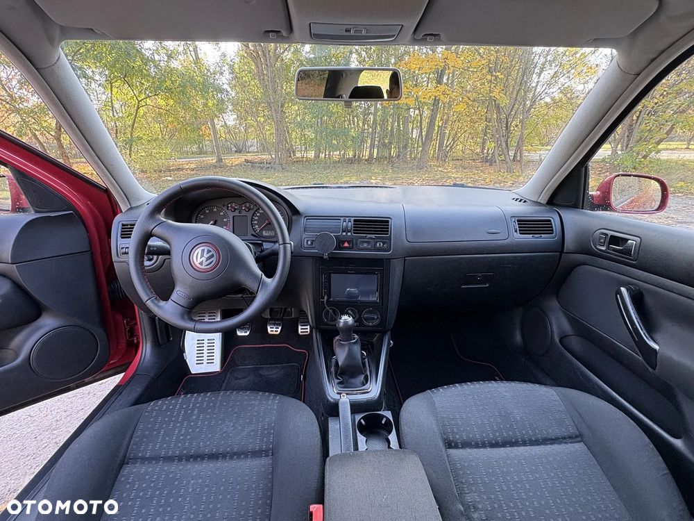 Volkswagen Golf - 15