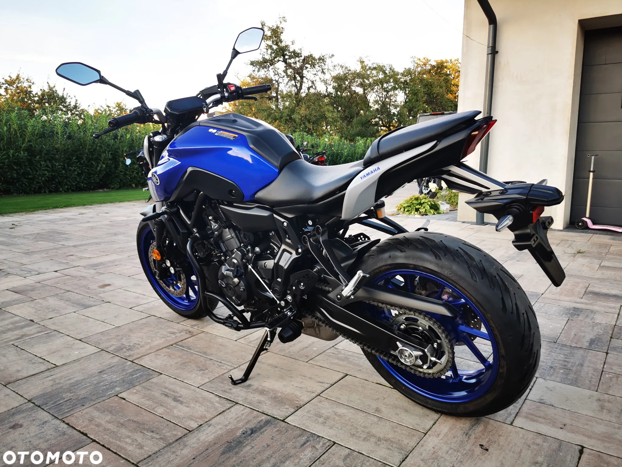 Yamaha MT - 6
