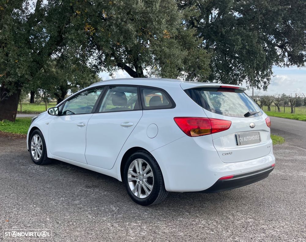 Kia Ceed SW 1.4 CRDi ECO - 7