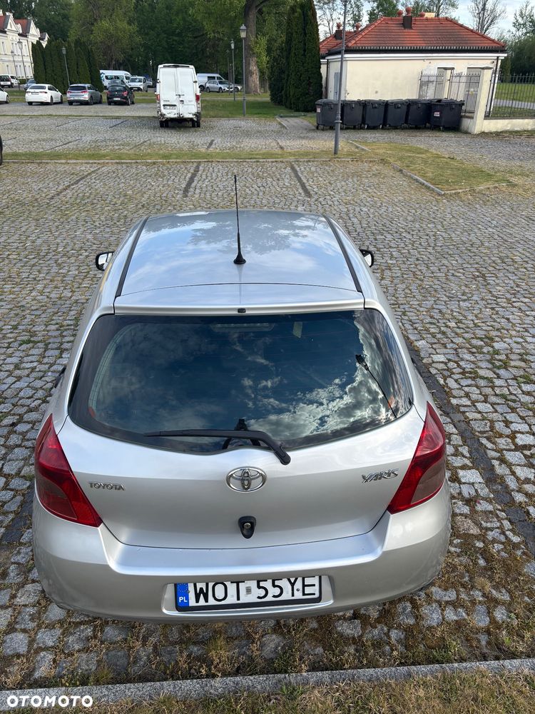 Toyota Yaris 1.4 D-4D Luna - 10