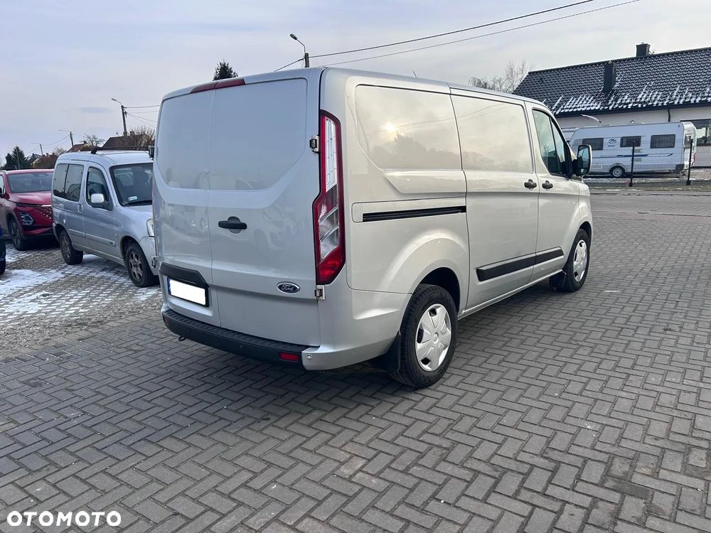 Ford Transit Custom - 4