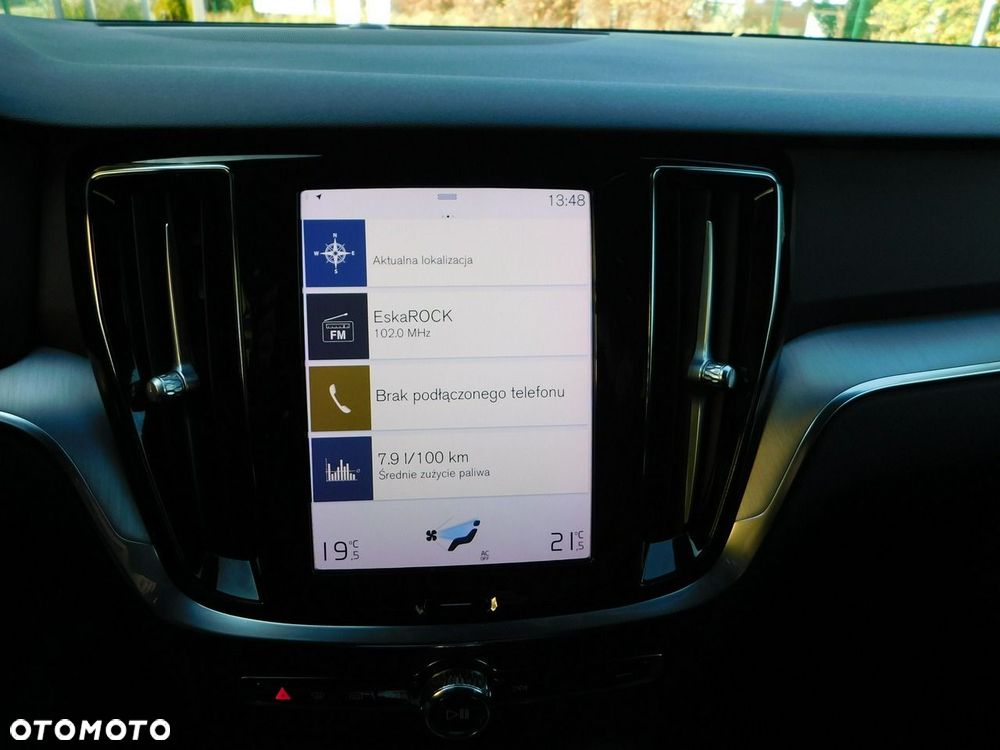 Volvo V60 B3 B DKG Essential - 10