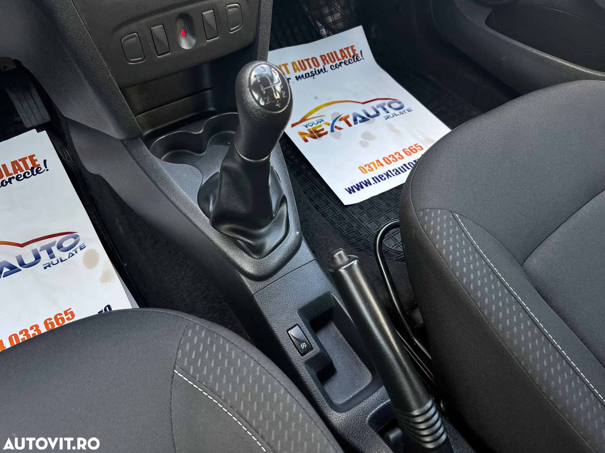 Dacia Logan 1.0 SCe Ambiance - 11
