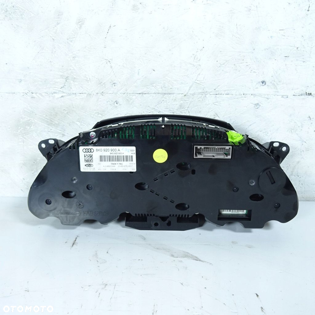 AUDI A4 B8 1.8TSI LICZNIK 8K0920900A - 2