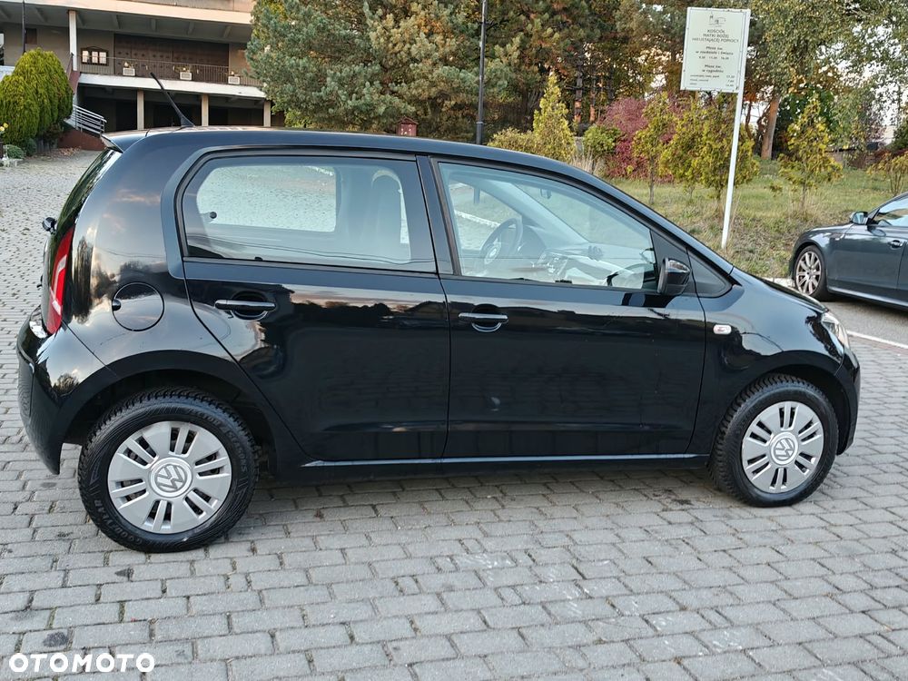 Volkswagen up! 1.0 high EU6 - 24