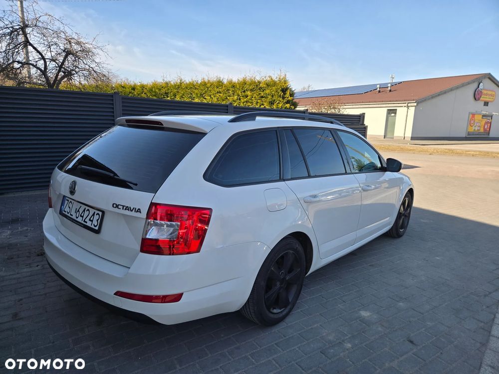 Skoda Octavia 1.6 TDI Ambition DSG - 6