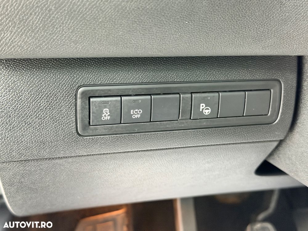Peugeot 308 SW e-HDi 115 Stop & Start Allure - 31