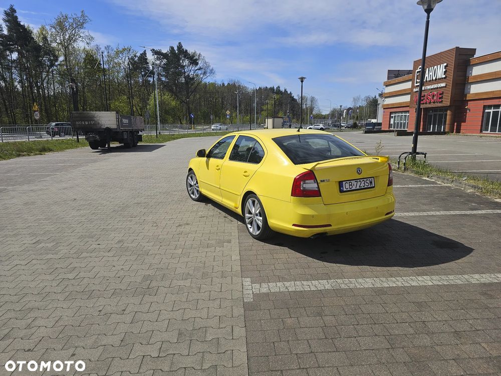 Skoda Octavia 2.0 TDI DPF RS - 4