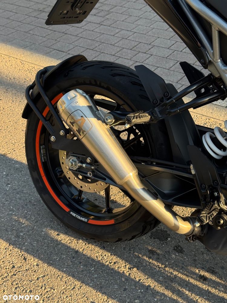 KTM Duke 125 - 5