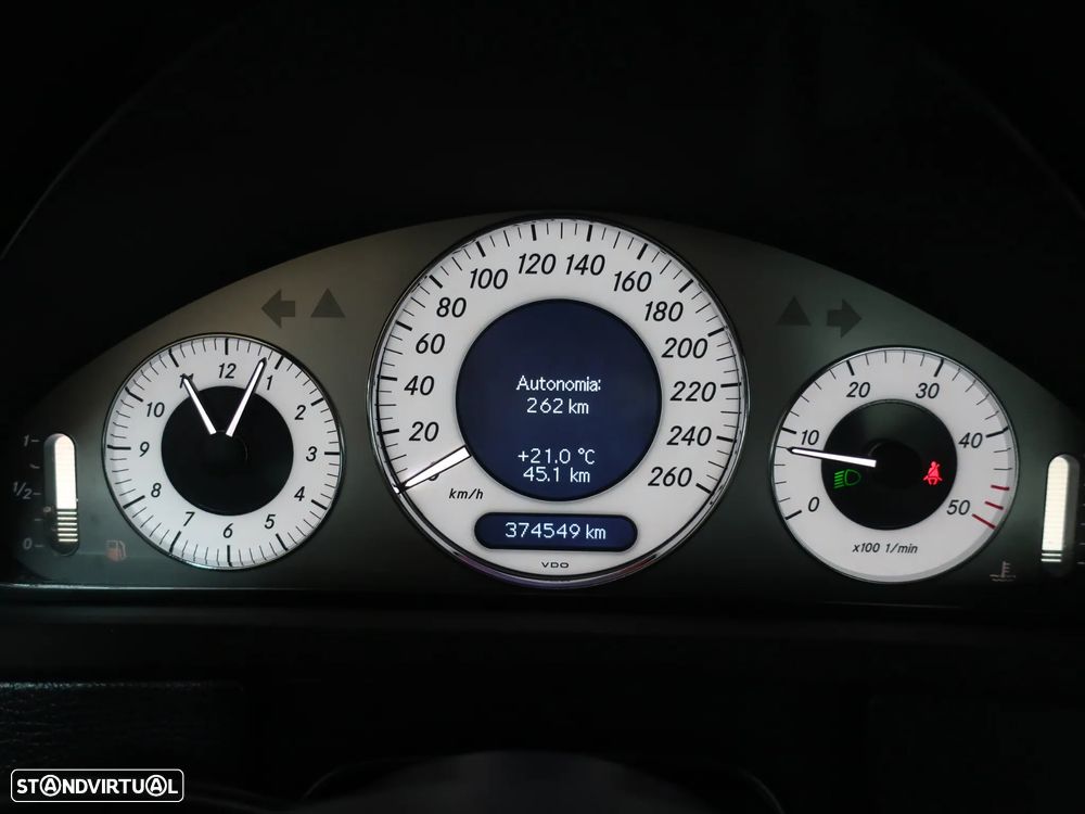 Mercedes-Benz CLK 220 CDi Avantgarde - 19