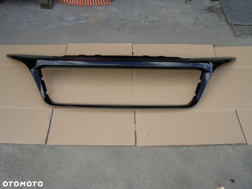ATRAPA GRILL FIAT DUCATO OBUDOWA ORYGINAŁ 2014- maskownica - 1