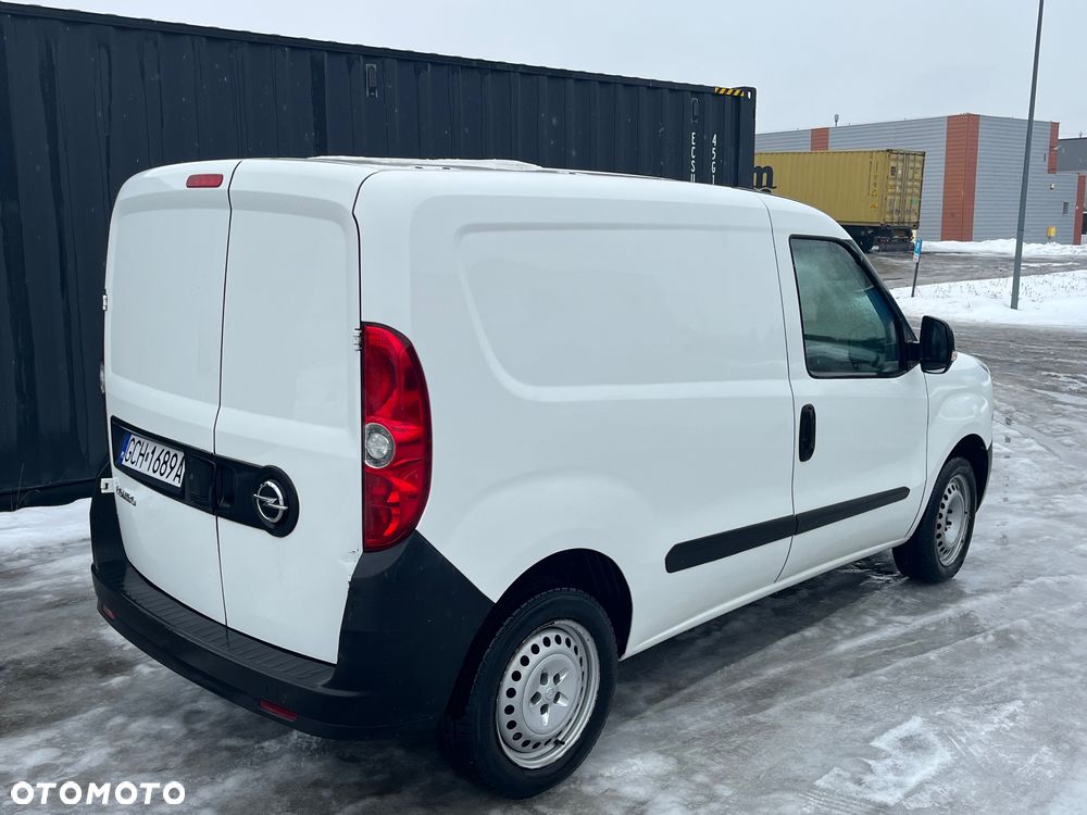 Opel Combo - 12