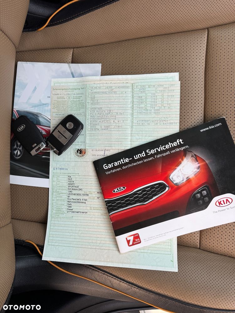 Kia Sportage 2,0 CRDI AWD Platinum - 37