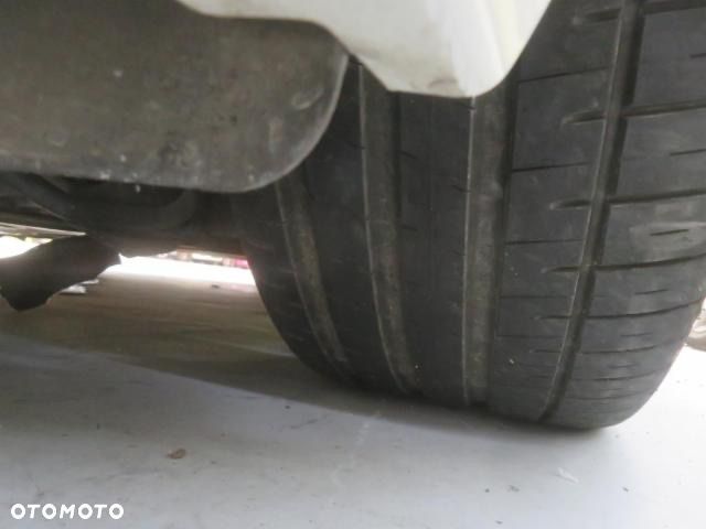 BMW Seria 6 650i xDrive Edycja M Sport - 28