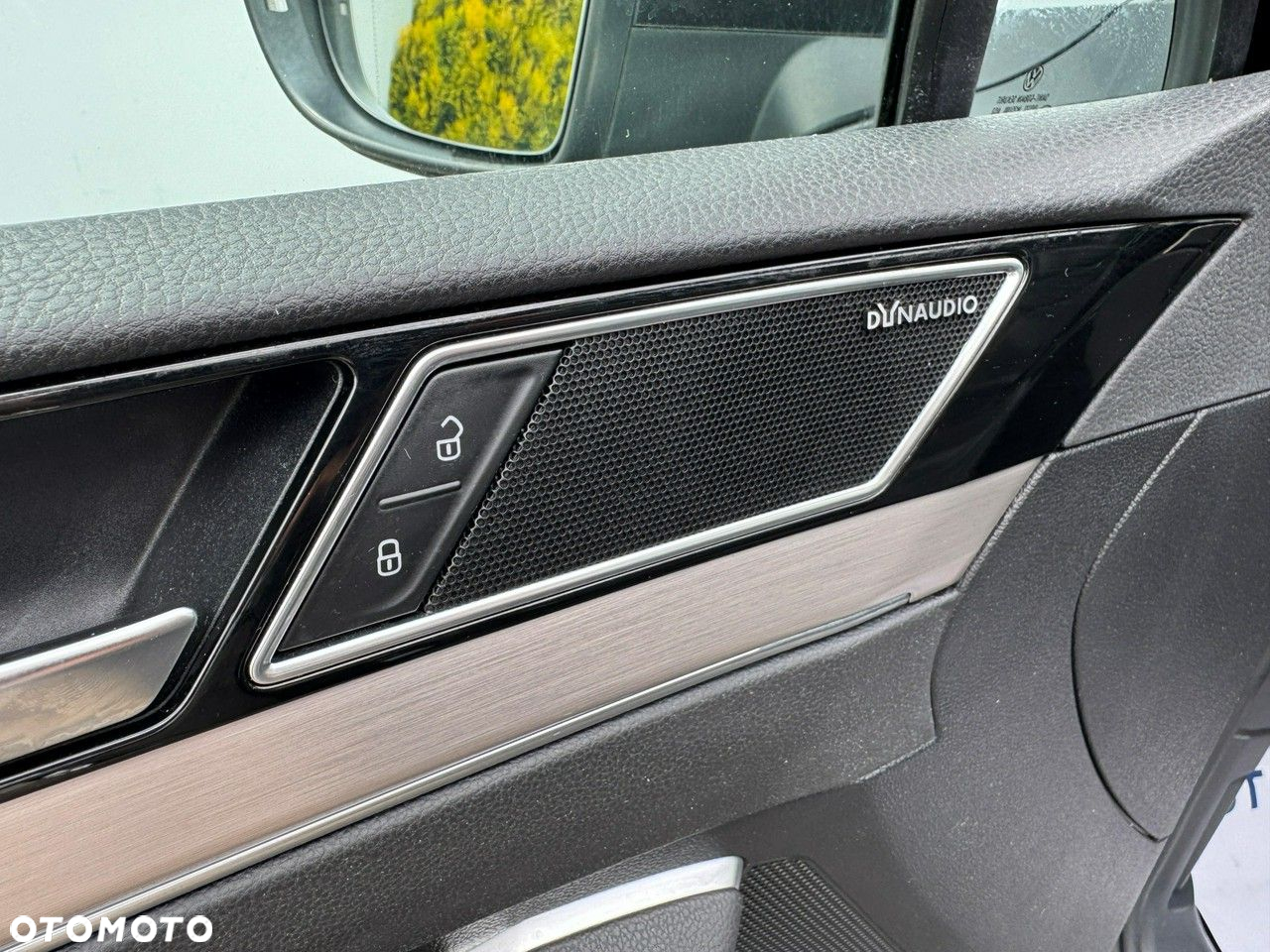 Volkswagen Passat 2.0 TDI 4Mot R-Line Edition DSG - 31