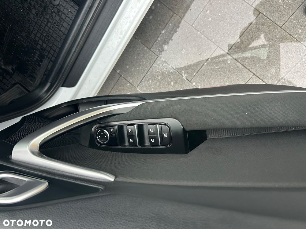 Kia Ceed 1.0 T-GDI L Business Line - 17